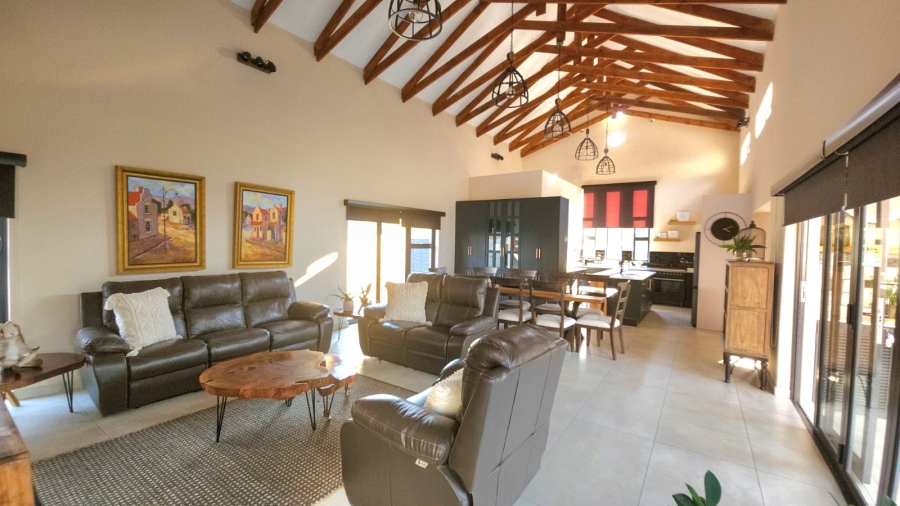 4 Bedroom Property for Sale in Landsmeer Residential Estate North West